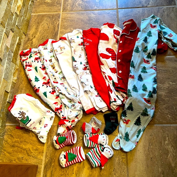 Christmas Bundle (0-3 Months) - Picture 1 of 10